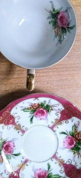 Hand Painted Floral, Lefton China Tea Cup Set - Picture 9 of 16